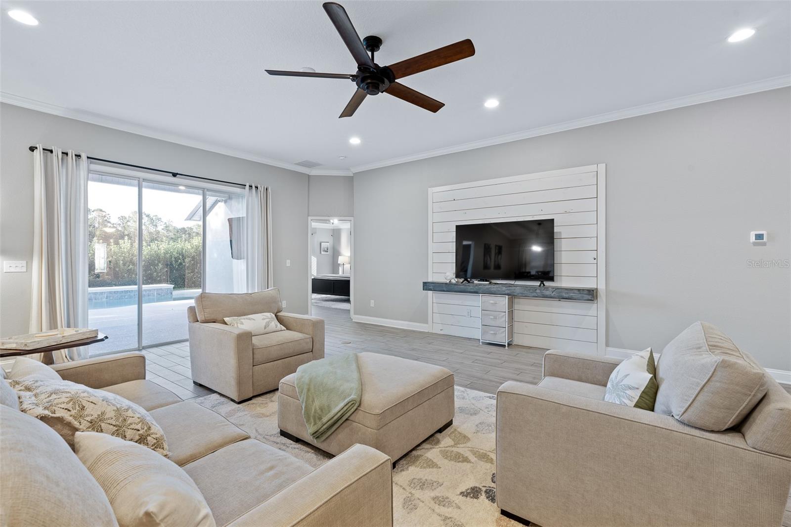 310 GRAND RESERVE DR