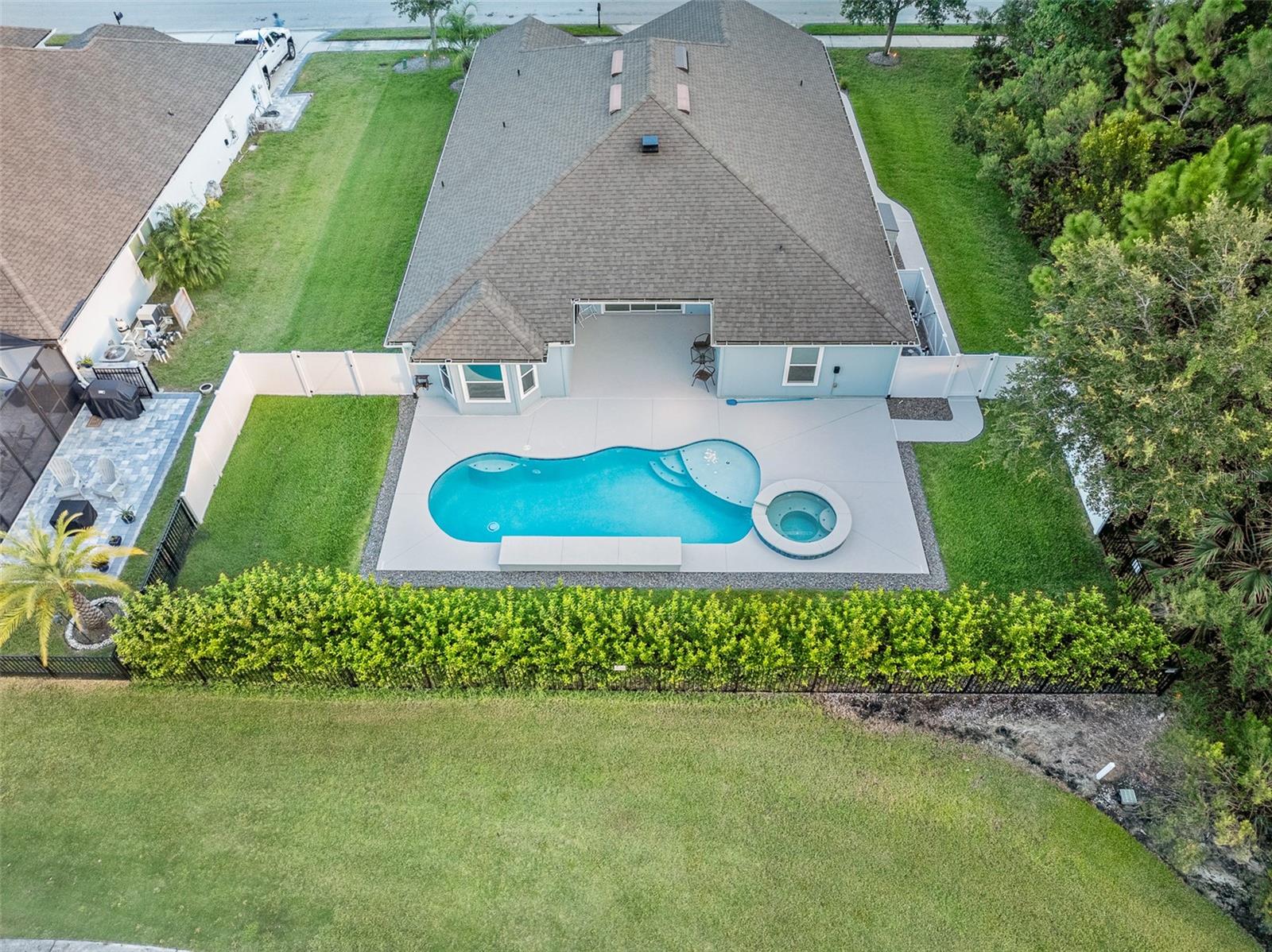 310 GRAND RESERVE DR