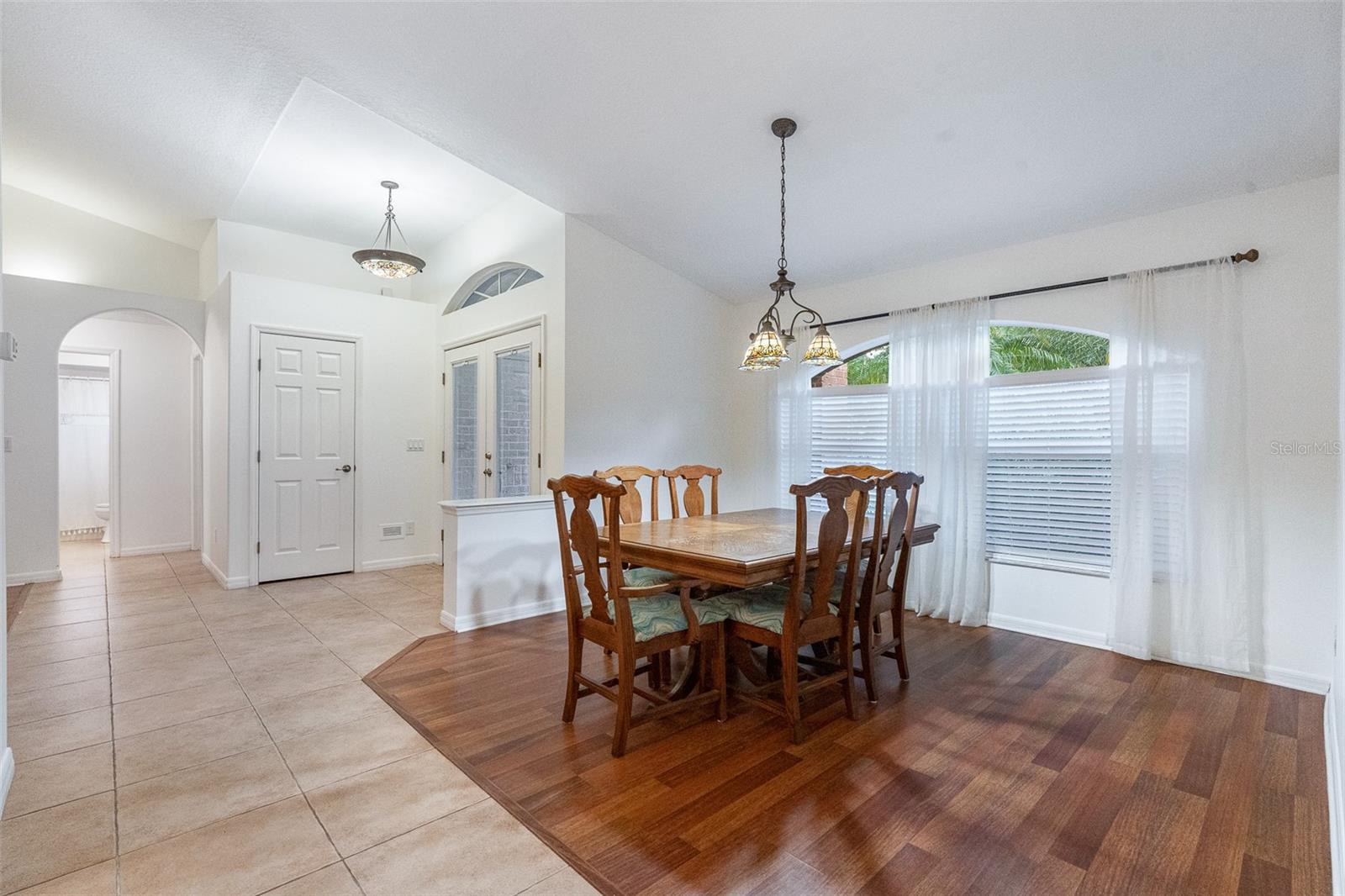 928 GEORGE HECKER DR