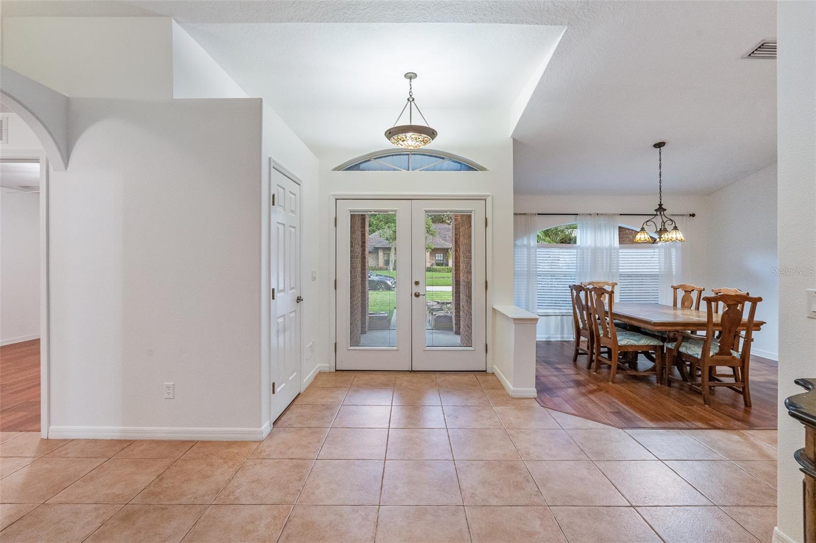 928 GEORGE HECKER DR