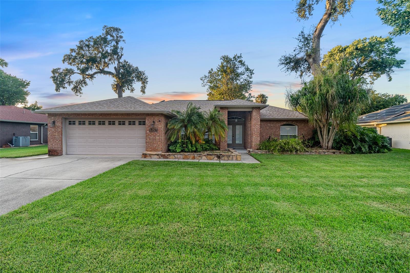 928 GEORGE HECKER DR