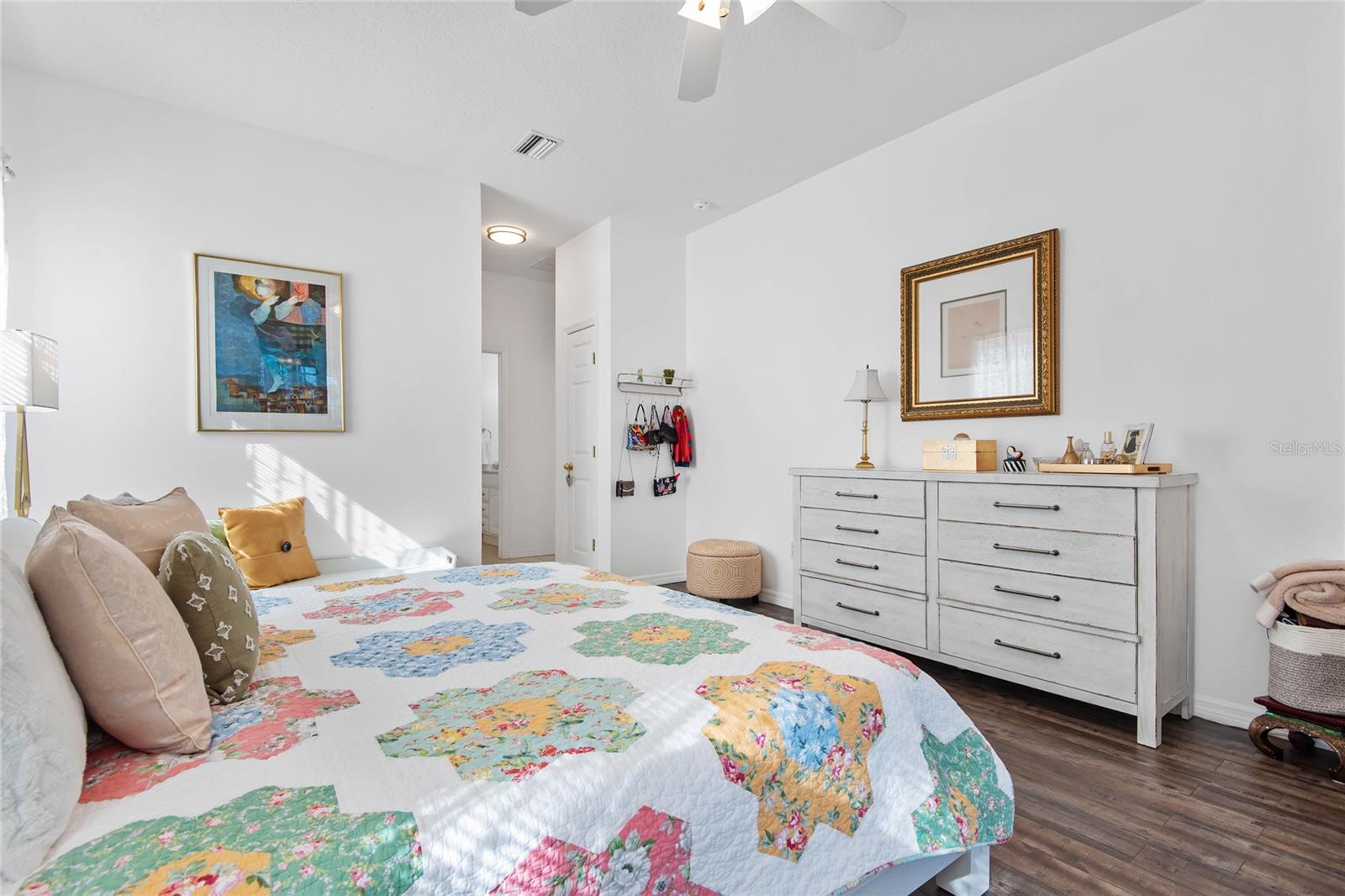7 WINDOVER PL