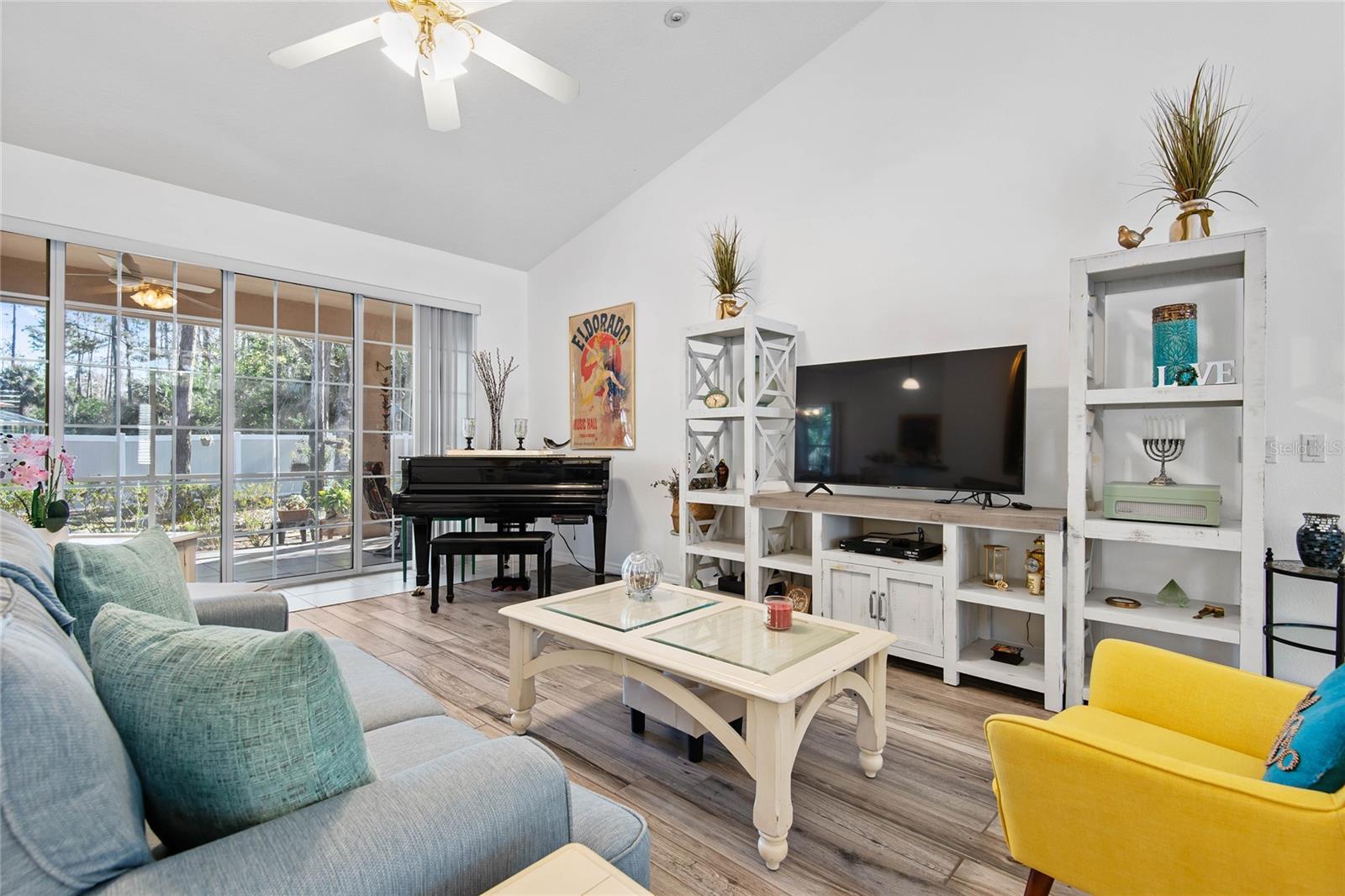 7 WINDOVER PL