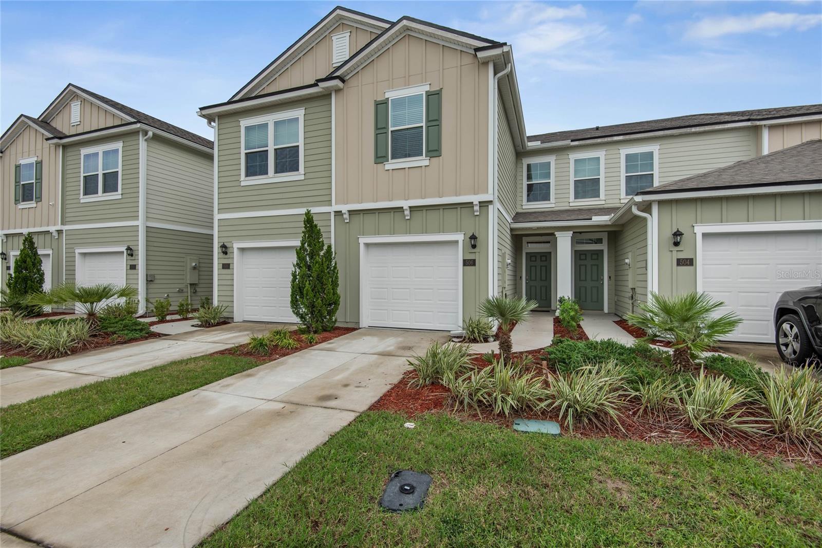 506 REDBUD RD