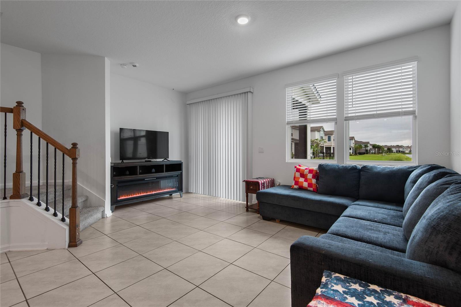 506 REDBUD RD