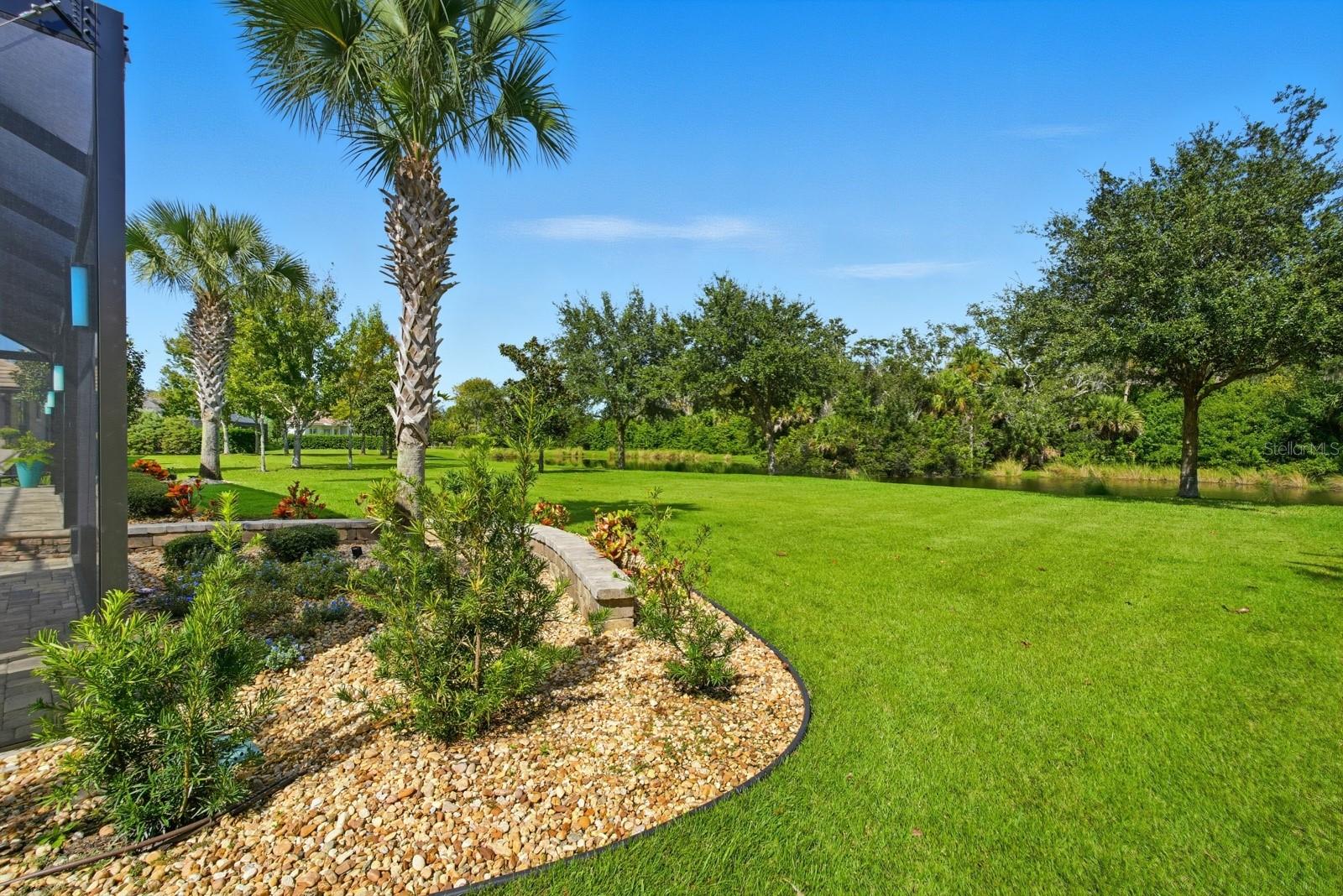 21 BLUE OAK LN