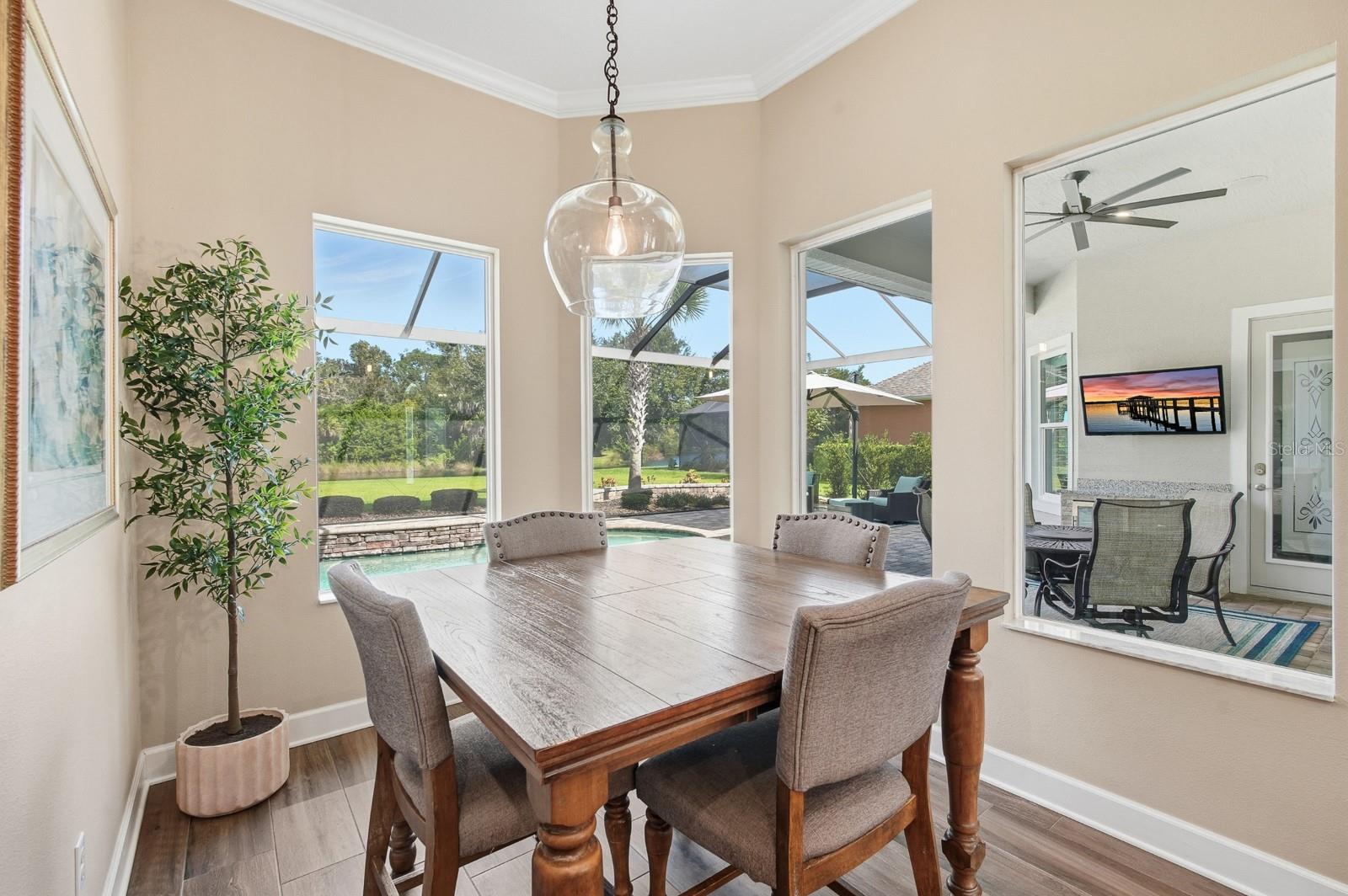 21 BLUE OAK LN
