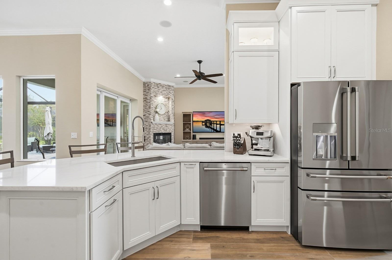 21 BLUE OAK LN
