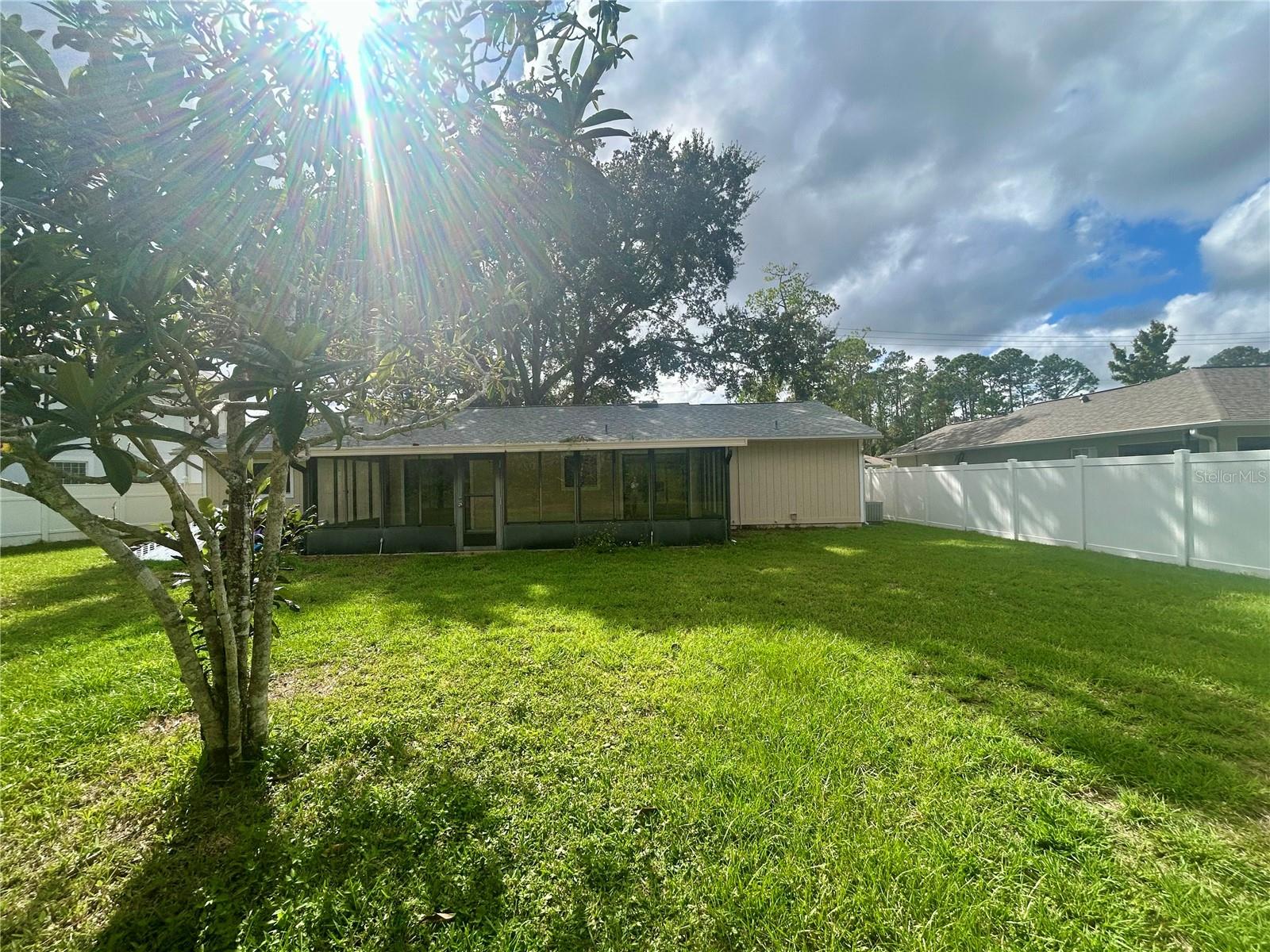 40 BOULDER ROCK DR