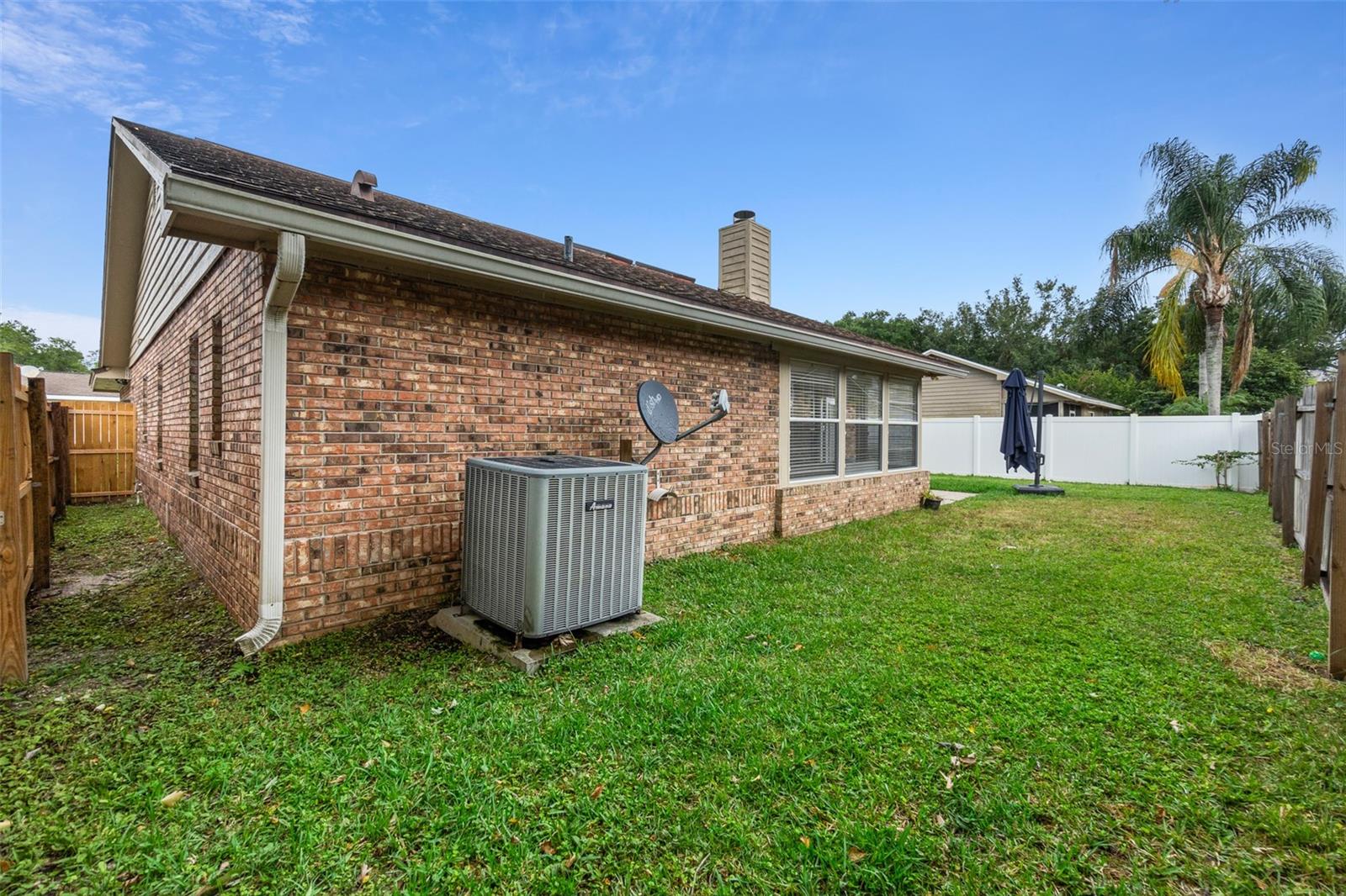 109 SEA DUCK CIR E