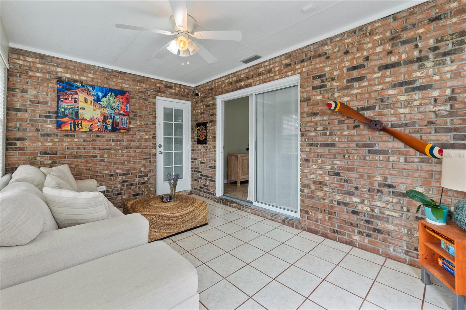 109 SEA DUCK CIR E