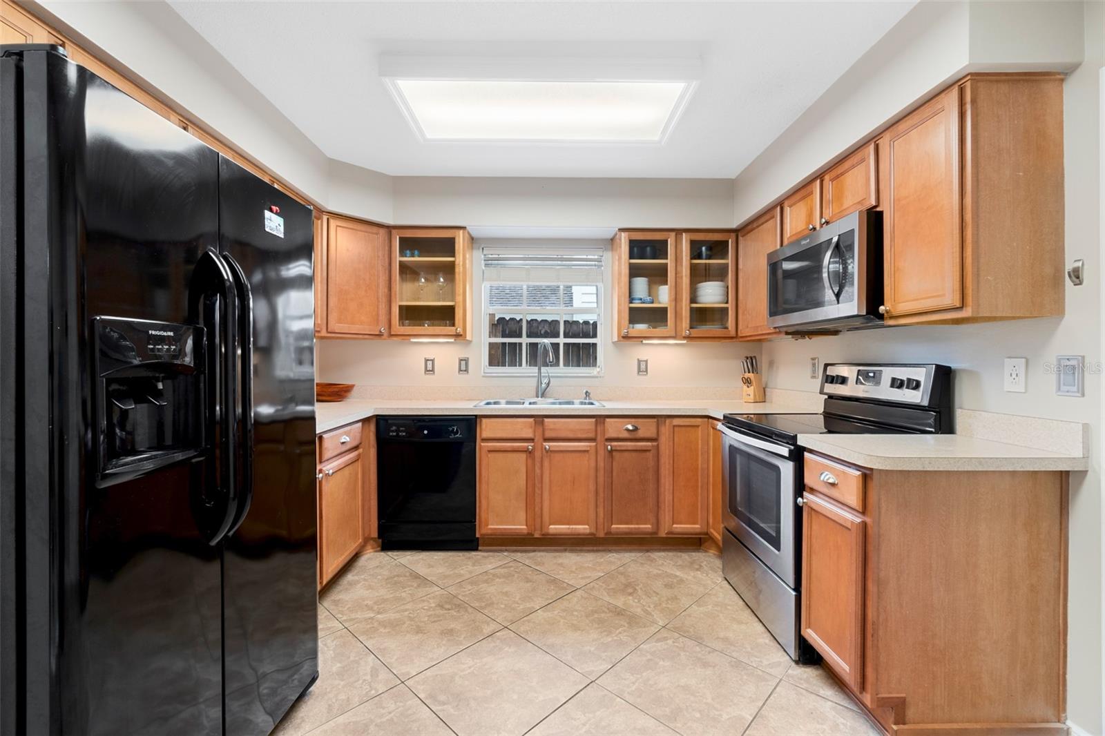 109 SEA DUCK CIR E