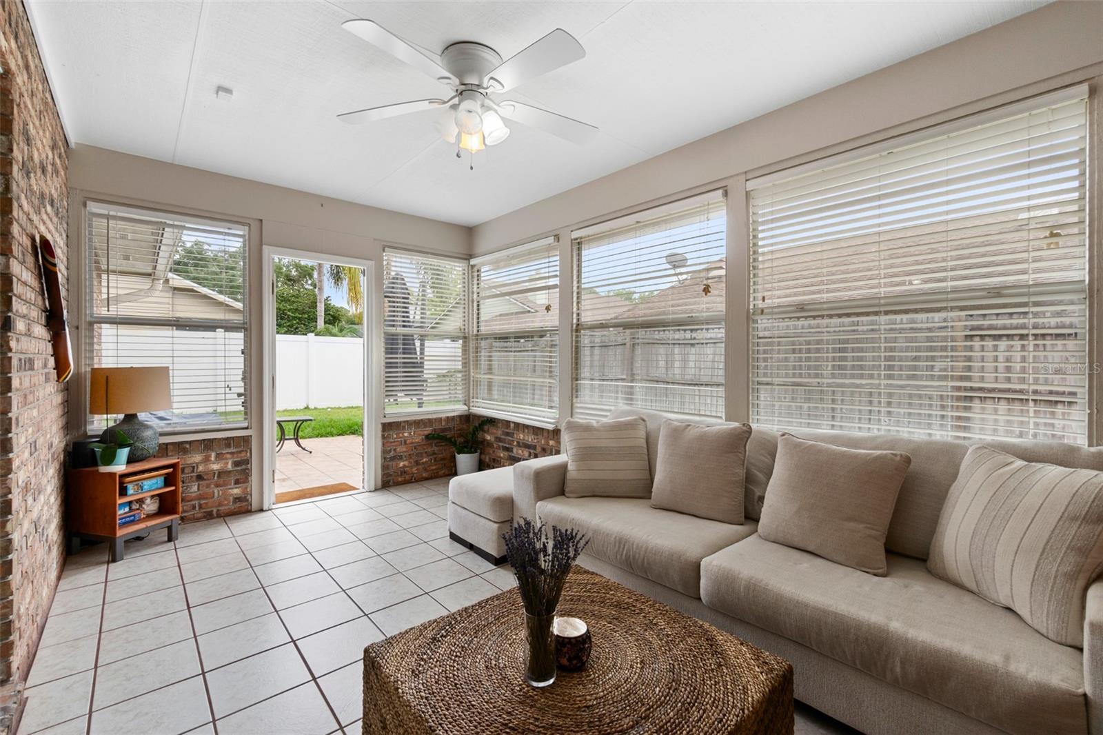109 SEA DUCK CIR E