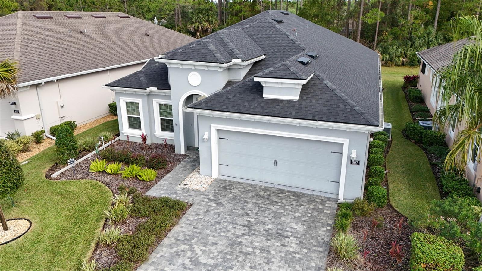 807 CREEKWOOD DR
