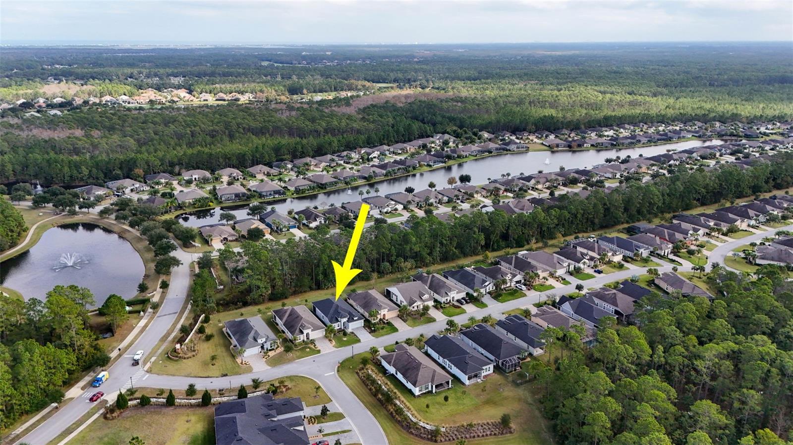 807 CREEKWOOD DR