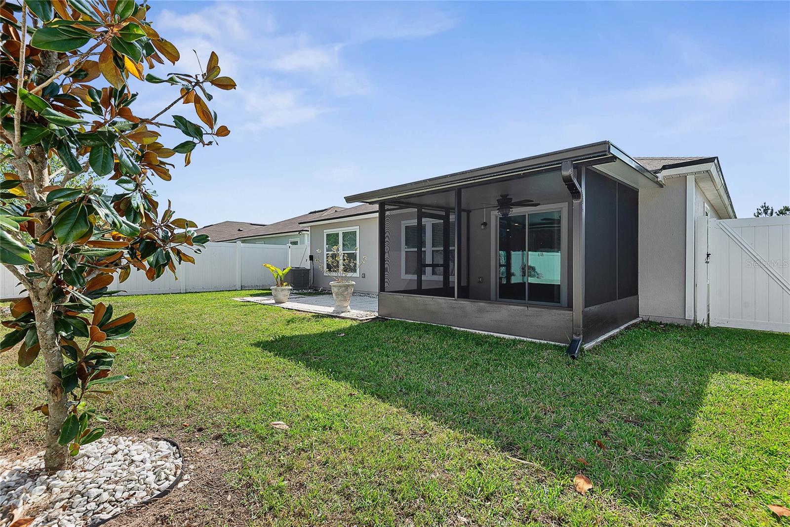 657 GRAND RESERVE DR