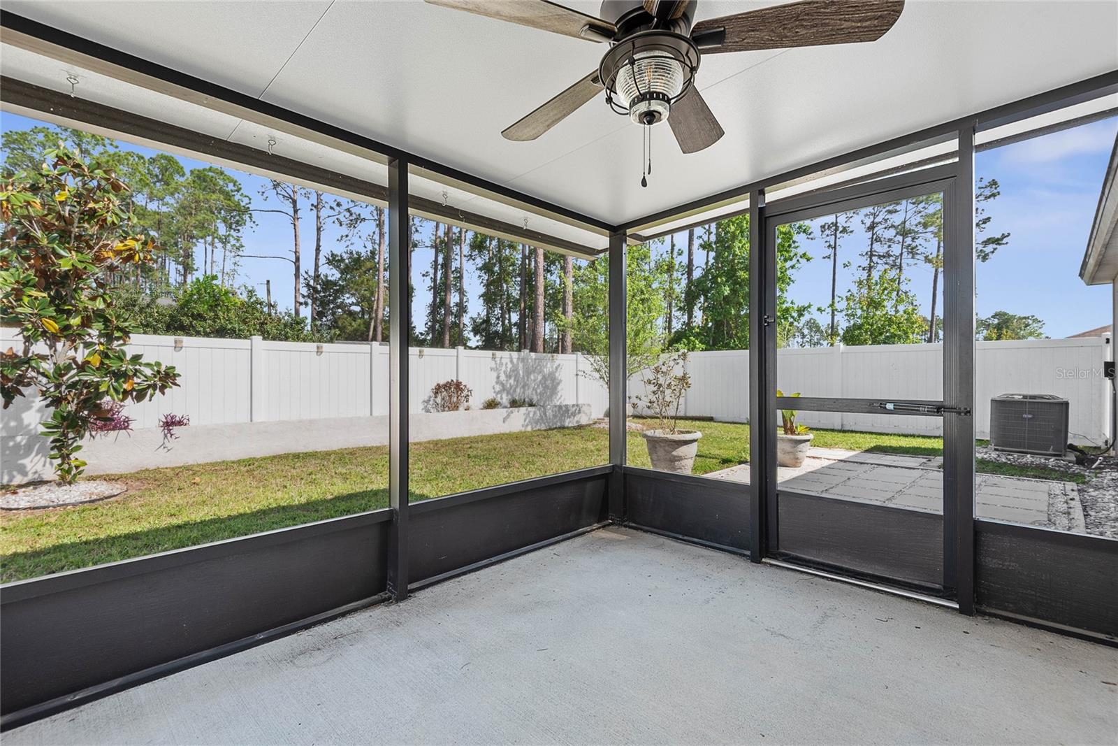 657 GRAND RESERVE DR