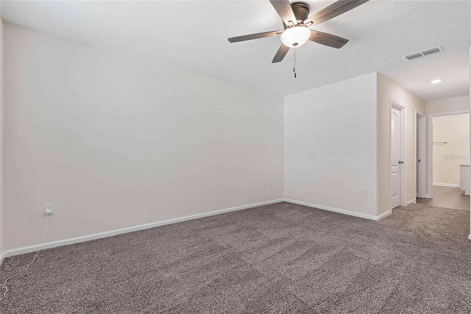 657 GRAND RESERVE DR