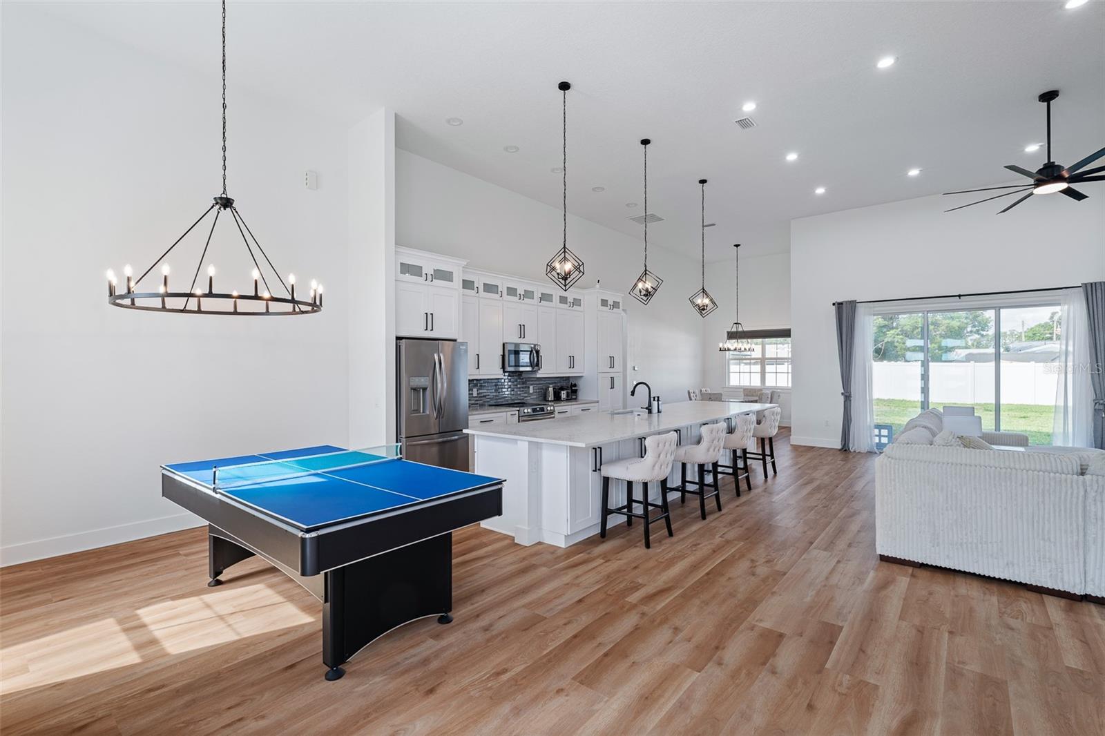 7 FORTUNE LN