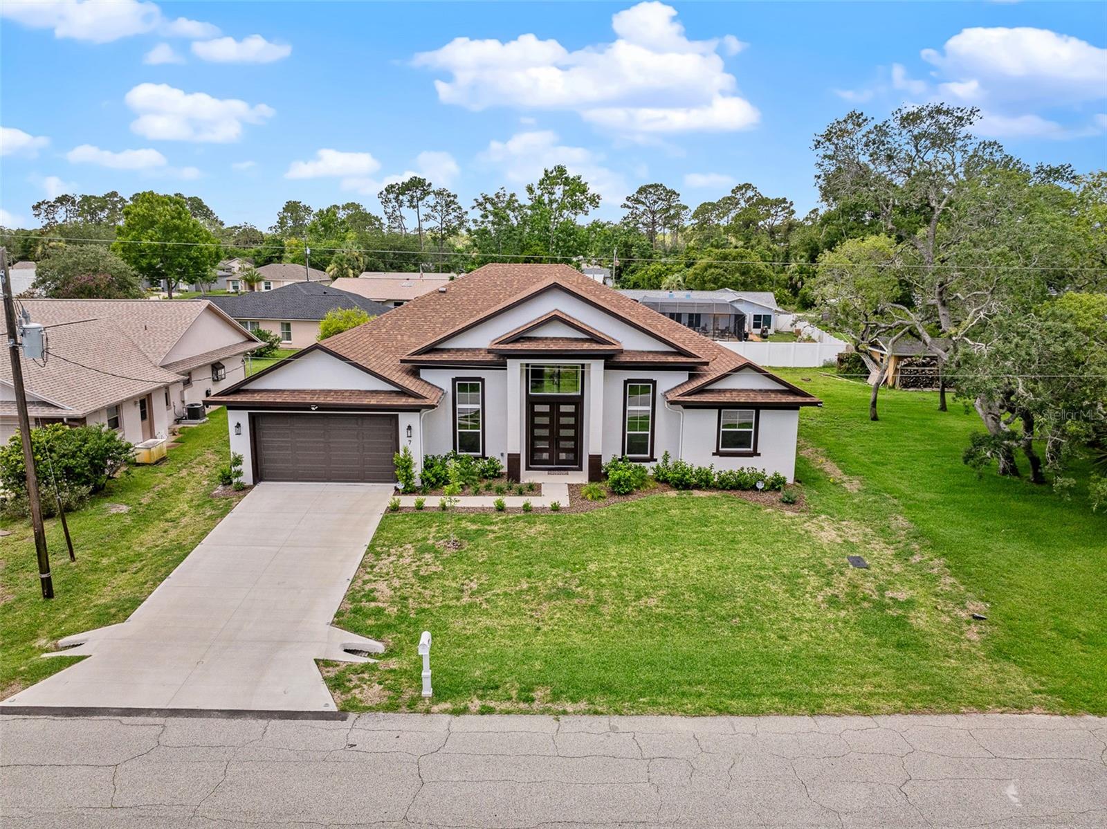 7 FORTUNE LN