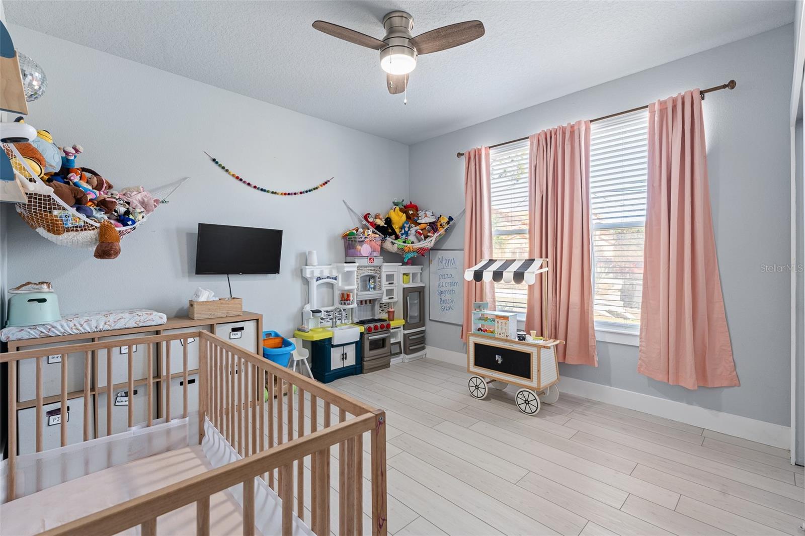 13 LEMAY PL