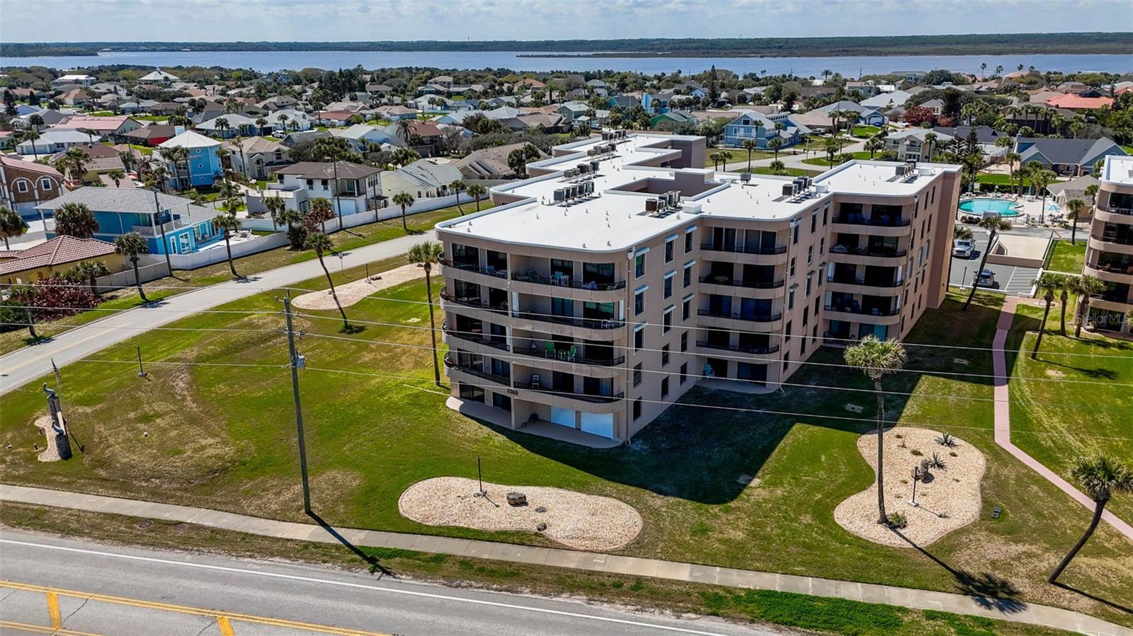 3360 OCEAN SHORE BLVD #103