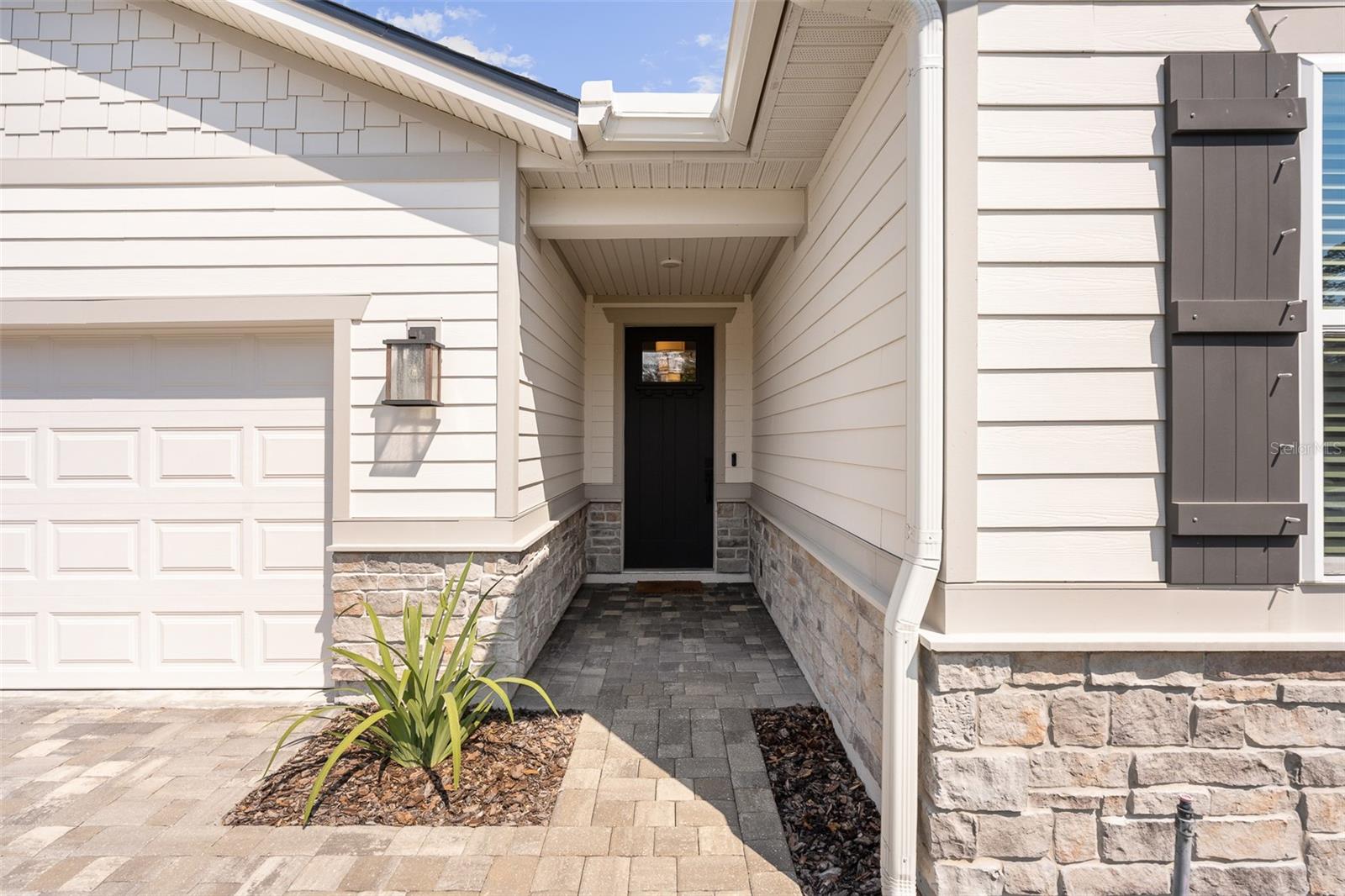 46 MOANA CT S