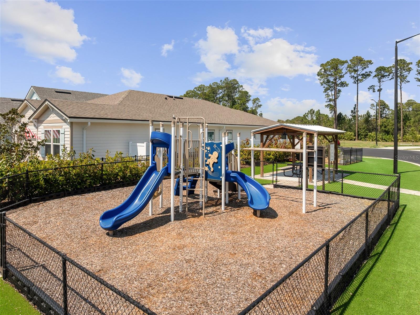 46 MOANA CT S