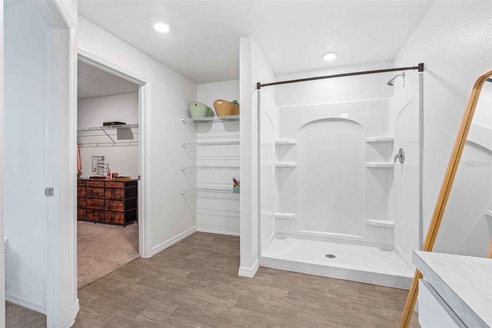 153 BIRD OF PARADISE DR