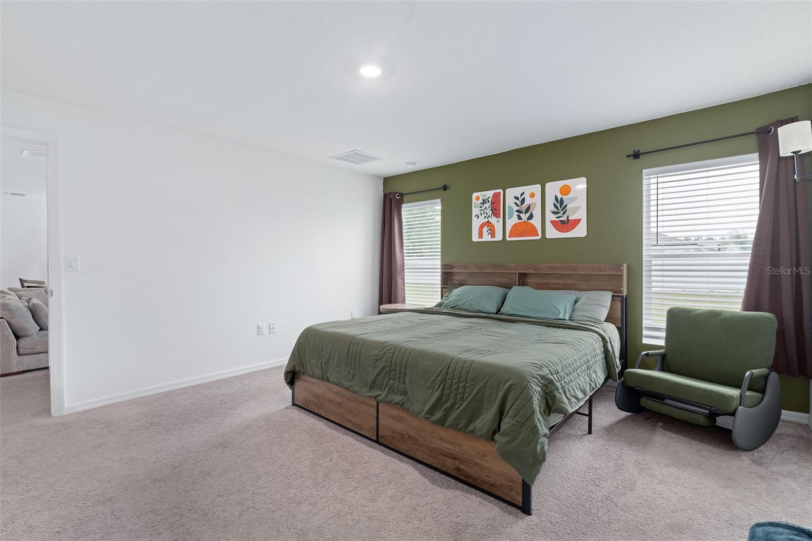 153 BIRD OF PARADISE DR