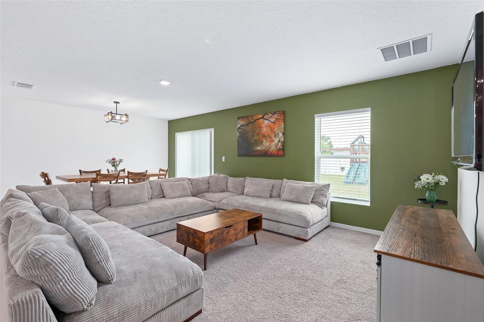 153 BIRD OF PARADISE DR