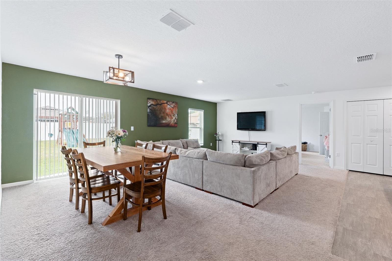 153 BIRD OF PARADISE DR