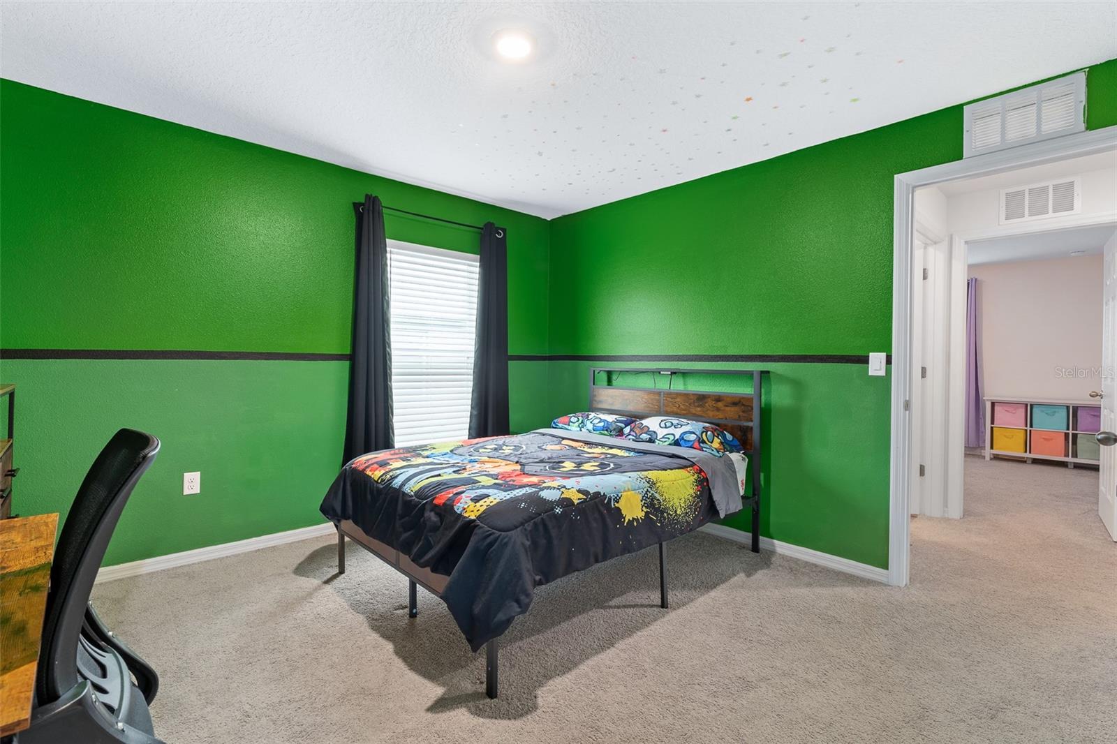 153 BIRD OF PARADISE DR