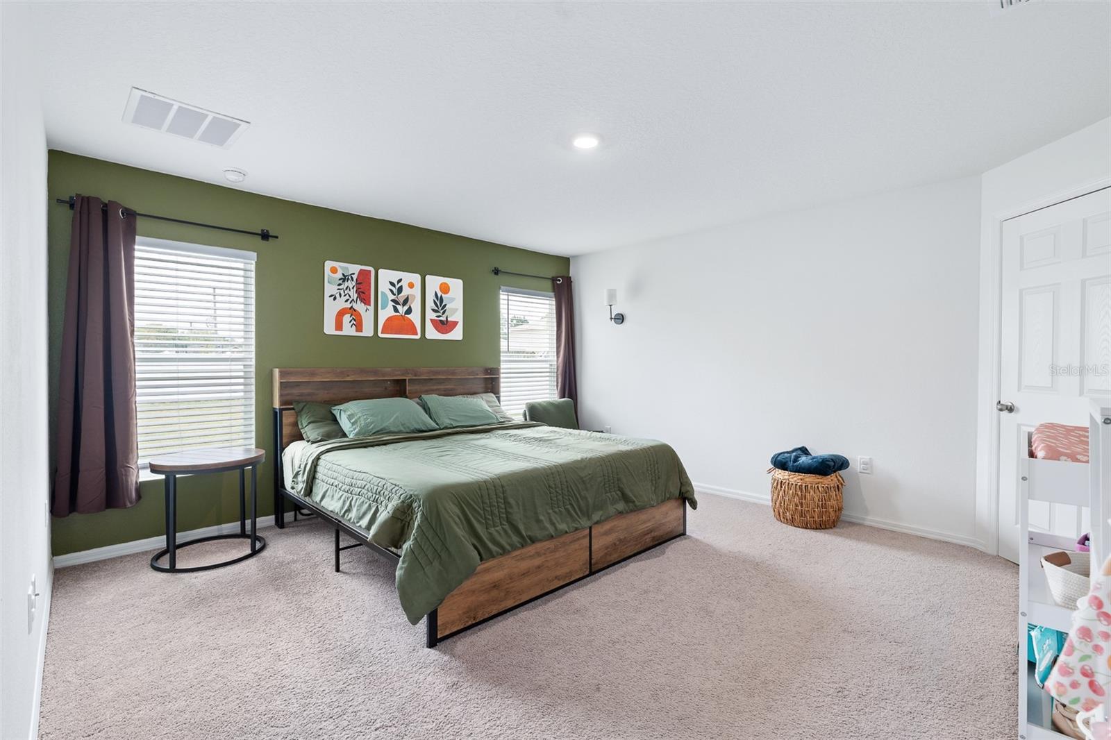 153 BIRD OF PARADISE DR