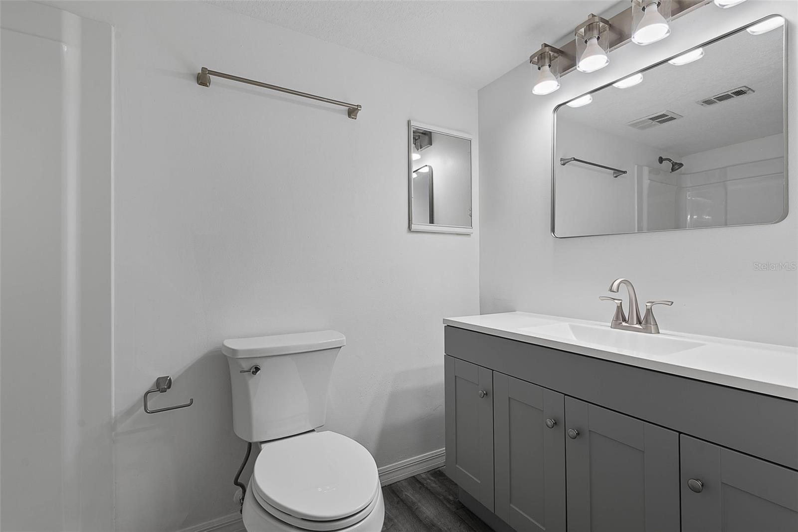 60 CLUB HOUSE DR #108