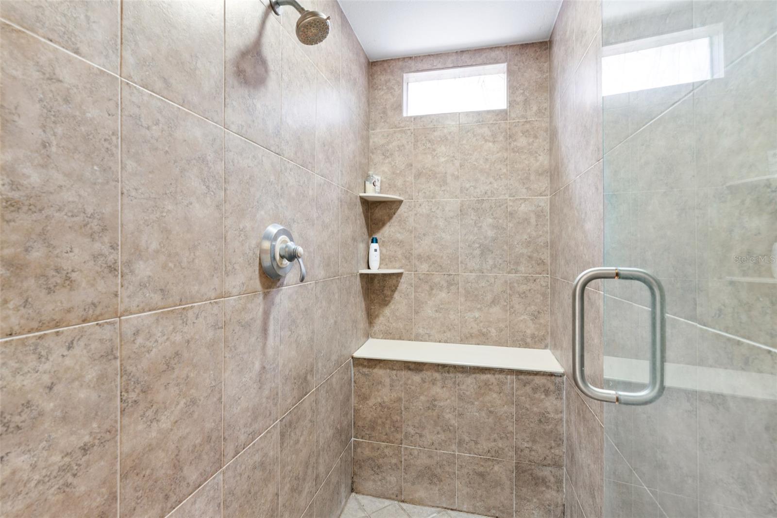 104 CLUB HOUSE DR #105