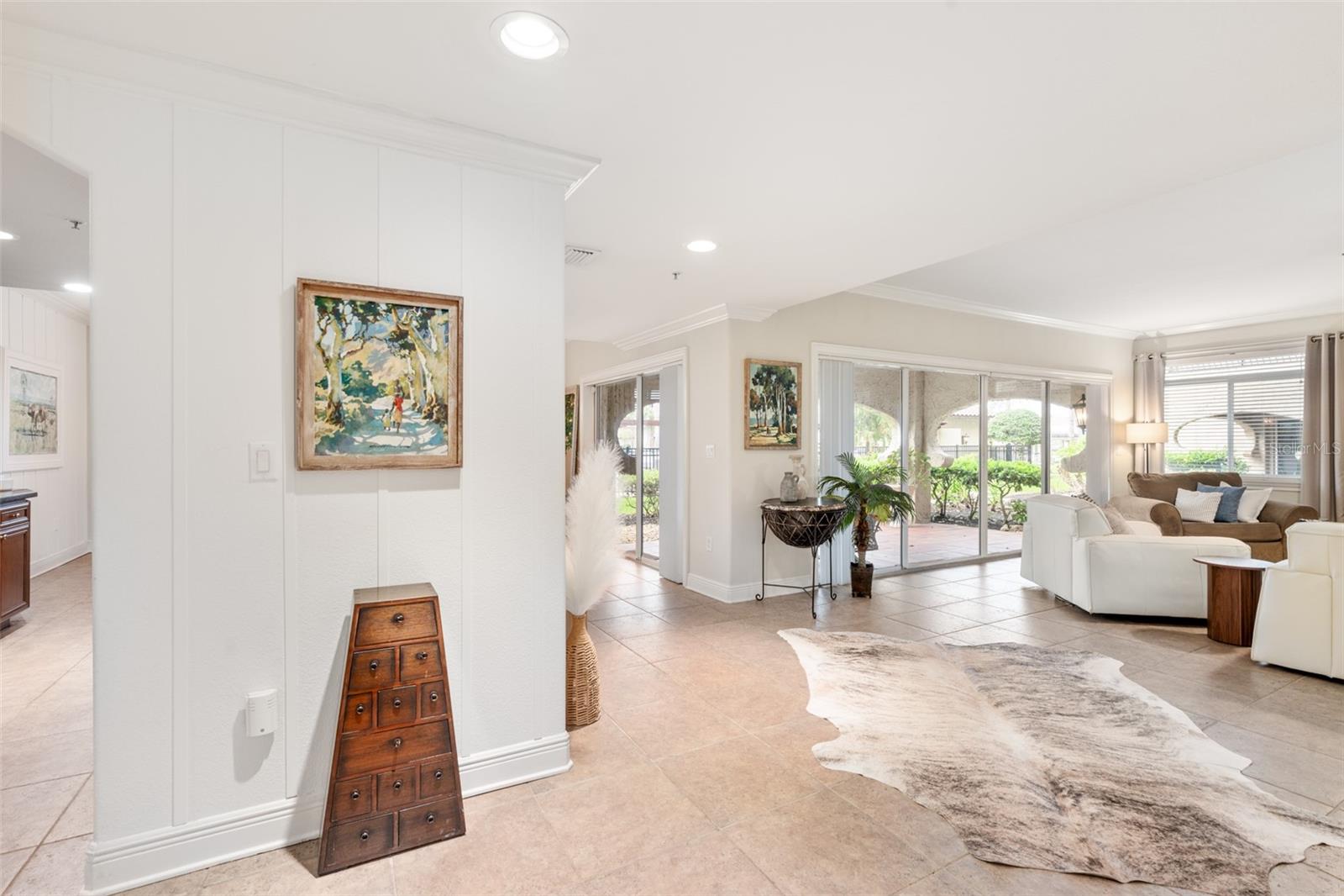 104 CLUB HOUSE DR #105