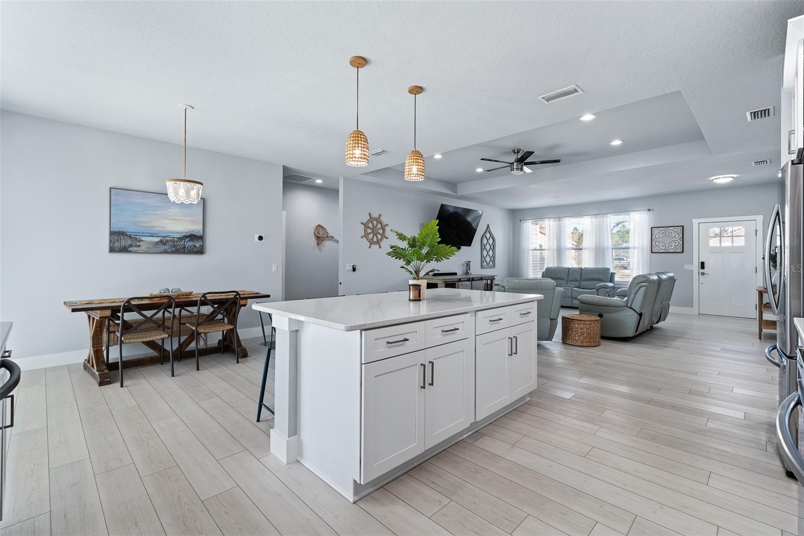 13 LEMAY PL