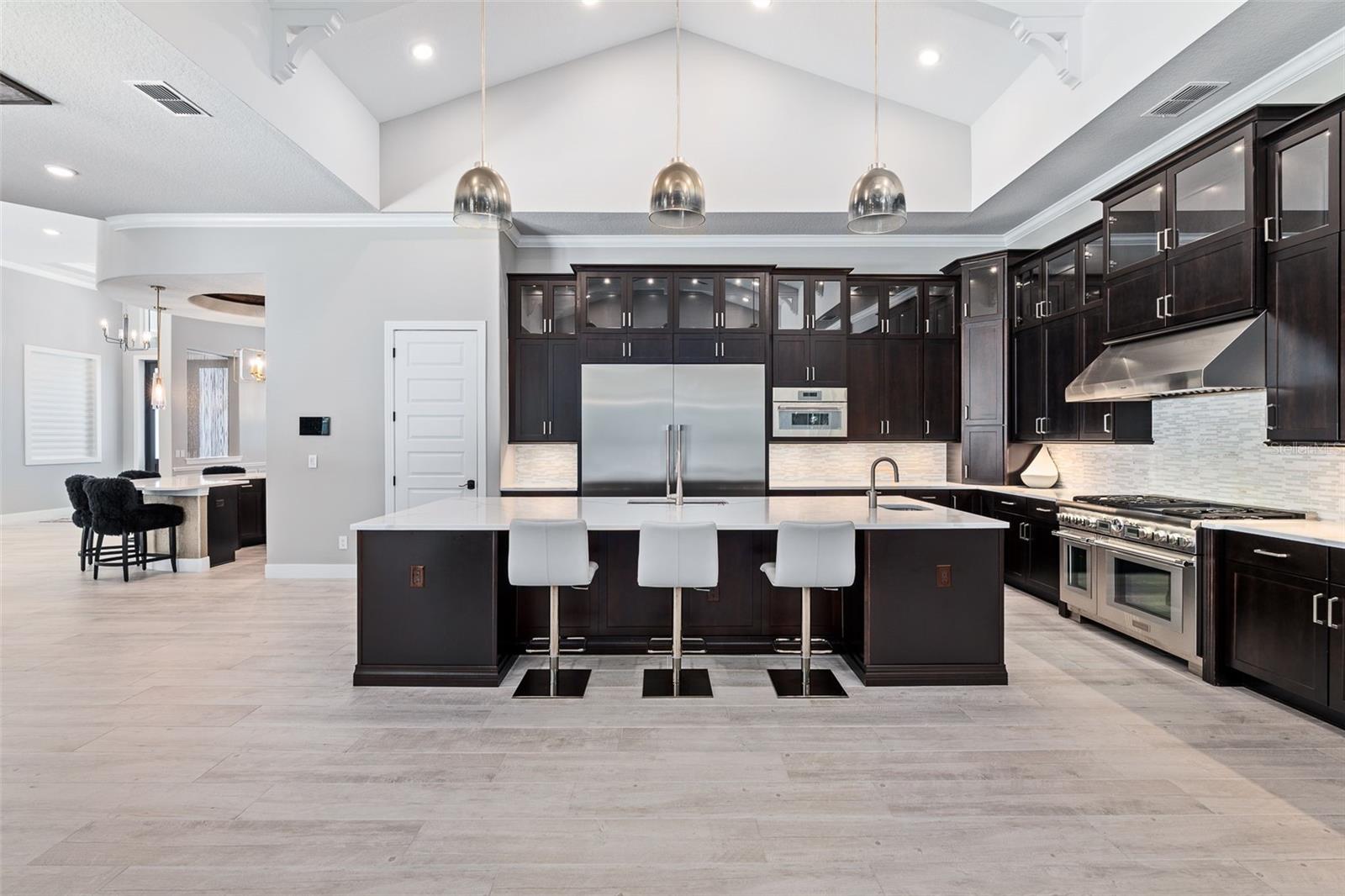 2343 LEGACY LN
