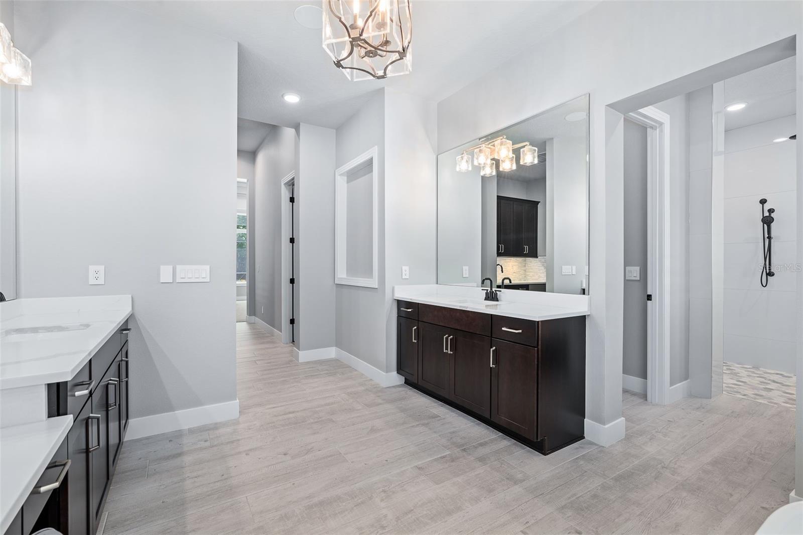 2343 LEGACY LN