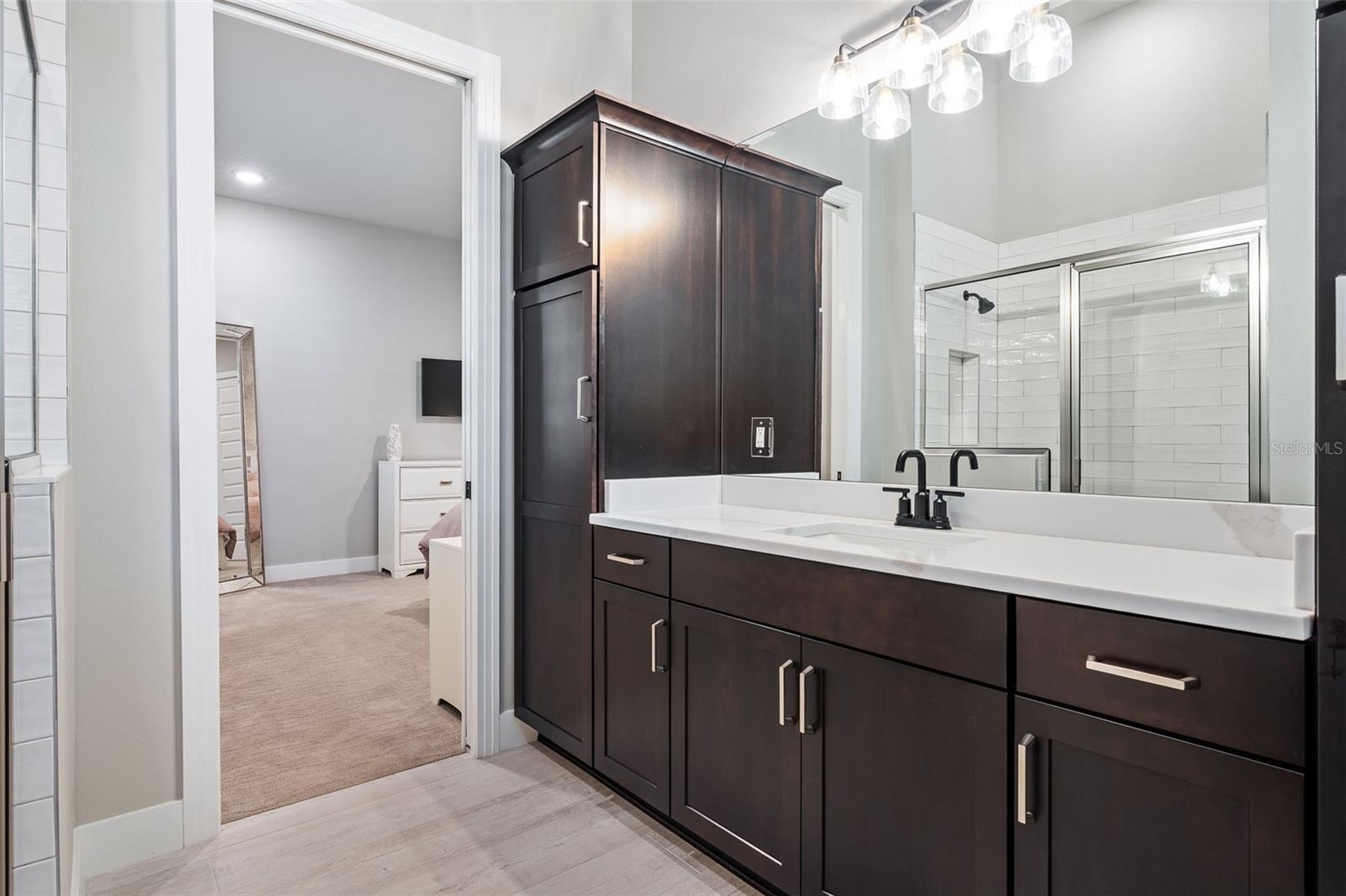 2343 LEGACY LN
