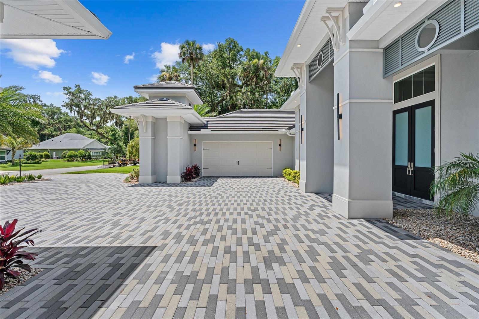 2343 LEGACY LN