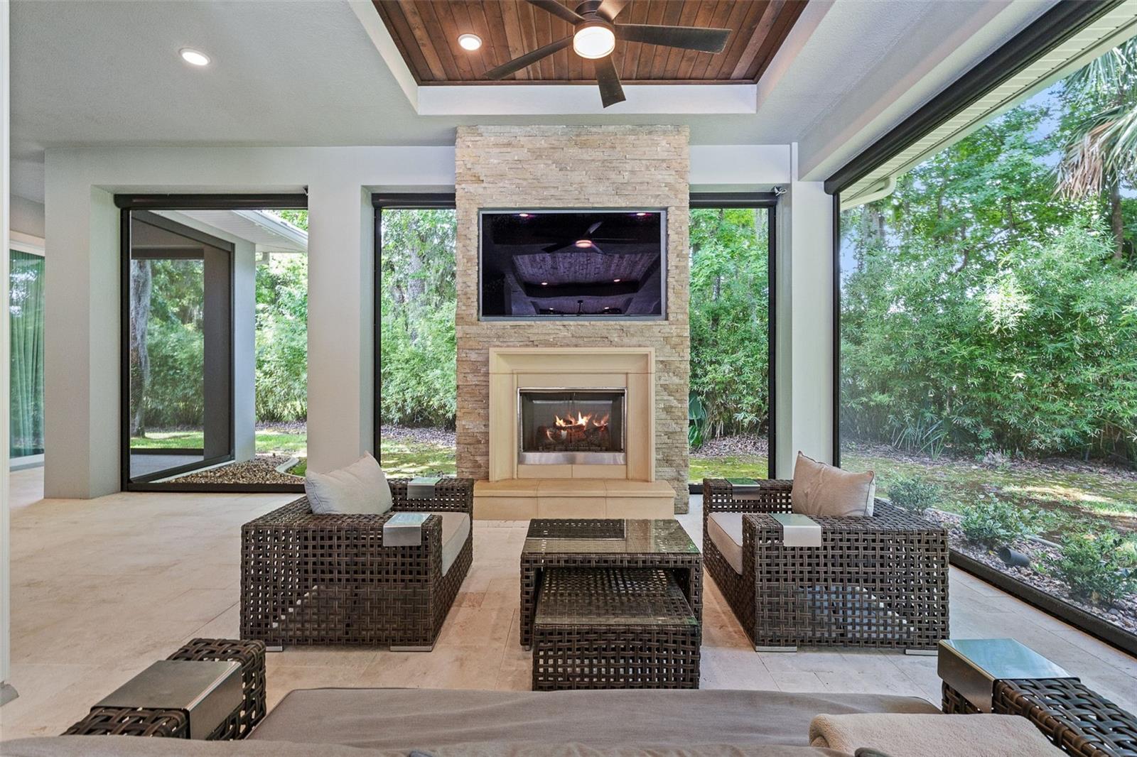 2343 LEGACY LN