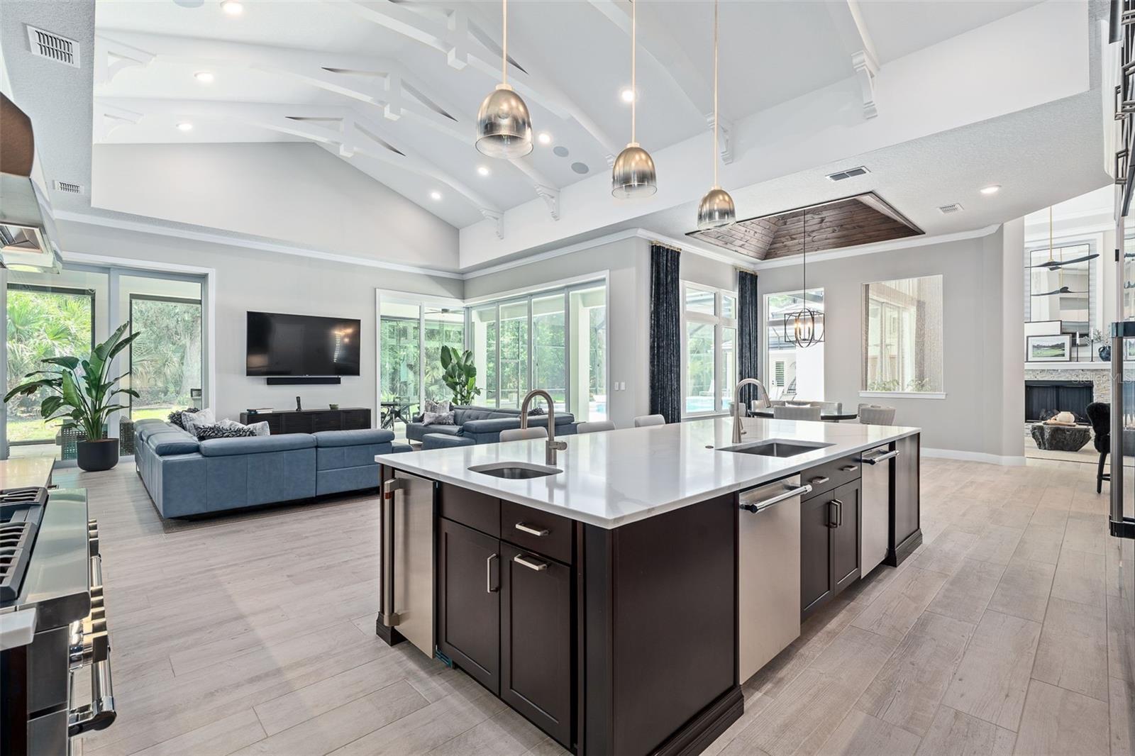 2343 LEGACY LN