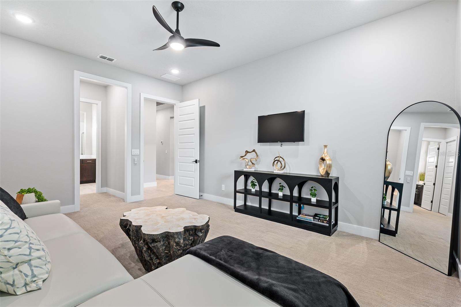 2343 LEGACY LN