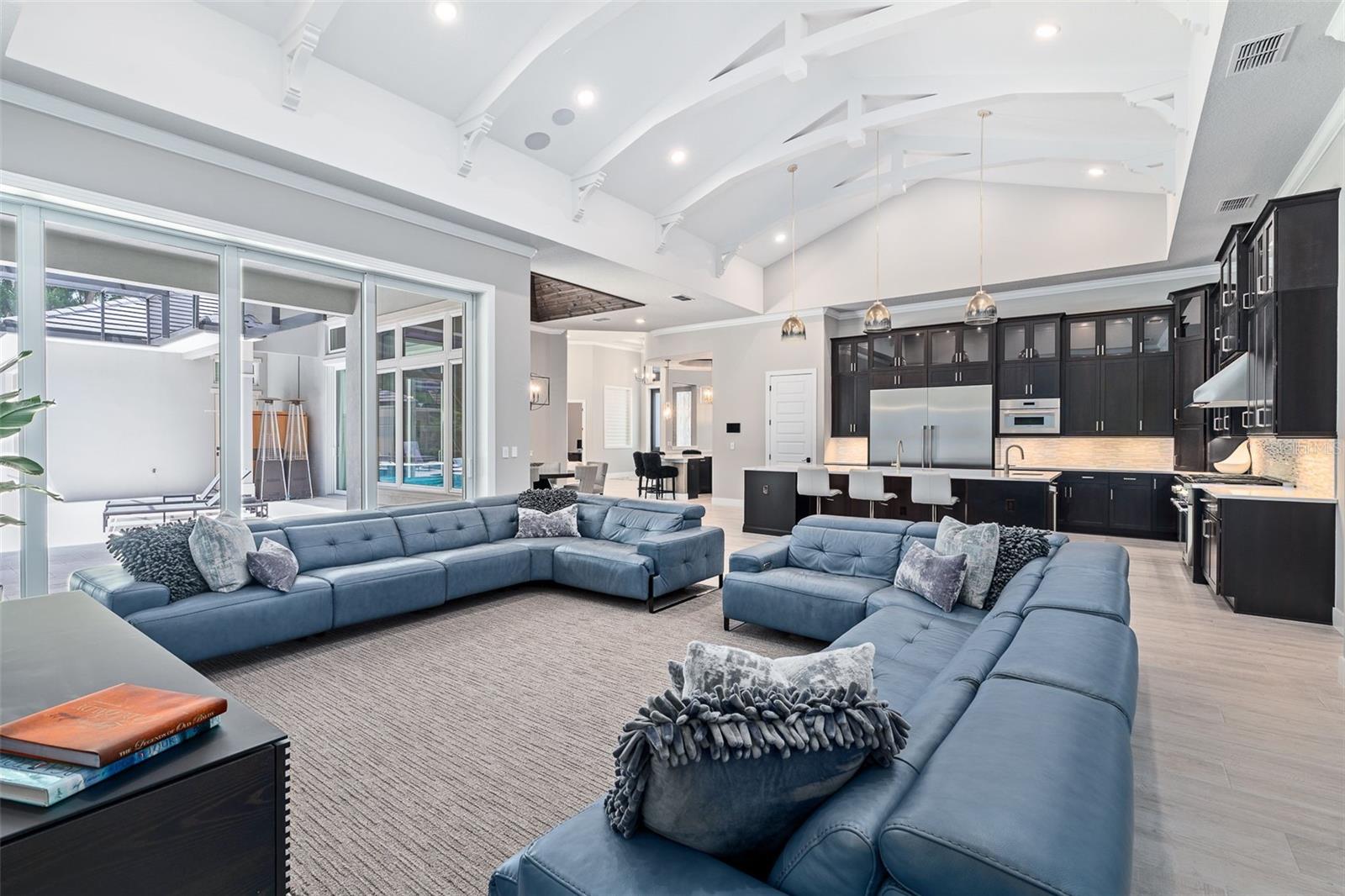 2343 LEGACY LN