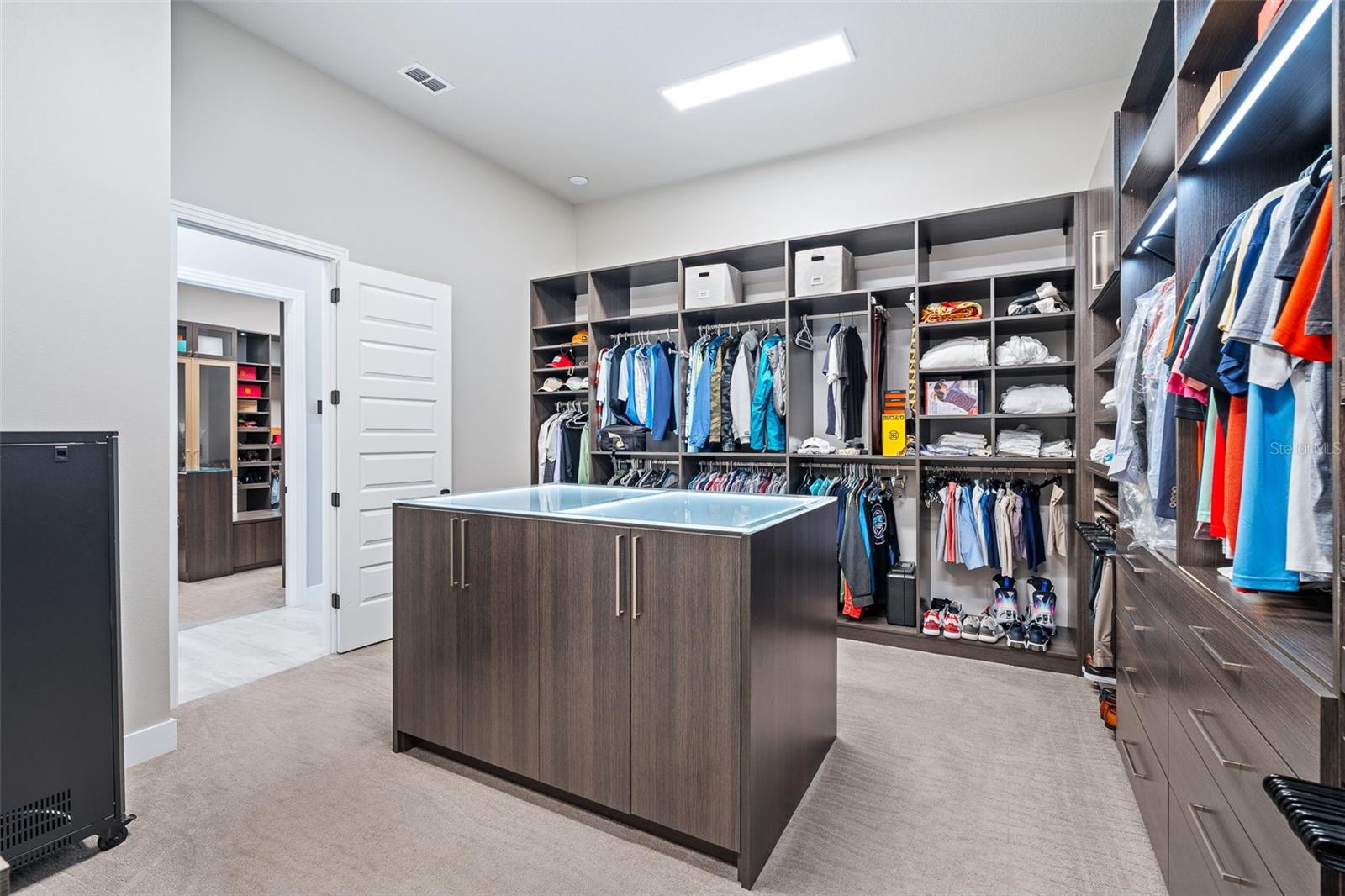 2343 LEGACY LN