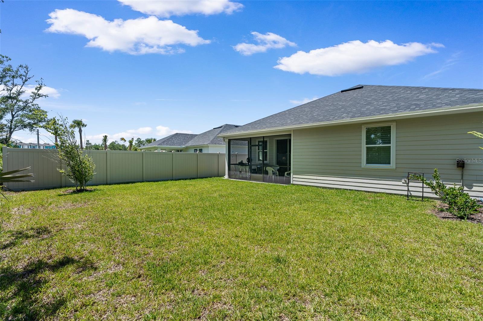 6 SIGNET CIR
