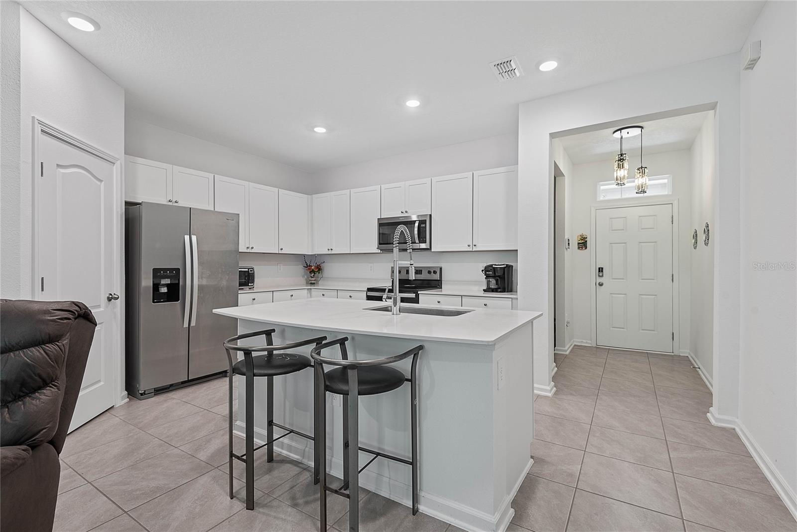309 REDBUD RD