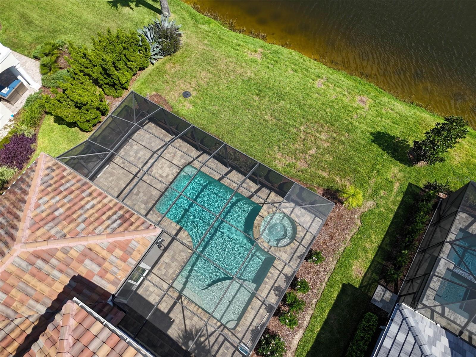 15 SANDPIPER LN